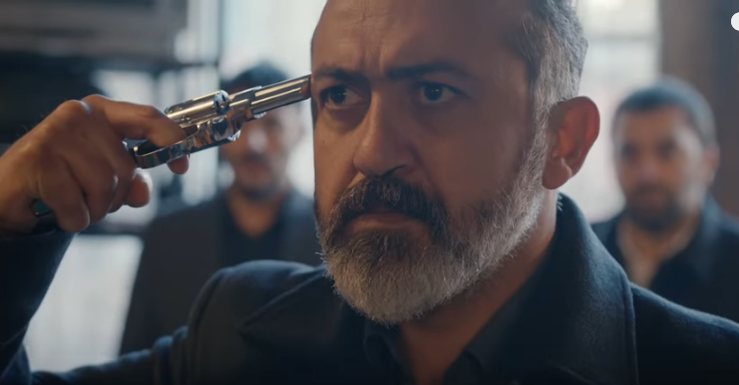 Çukur Dizisi Meyhanede Çalan Gönül Dağı Türküsü