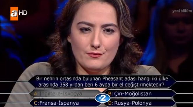 Bir nehrin ortasında bulunan pheasant adası hangi iki ada arasında 358 yıldan beri 6 ayda bir el degistirmektedir