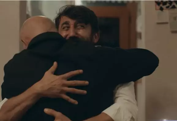 Çukur'un yeni bölümünden ilk sahne! Cumali ile İdris kavuşuyor!