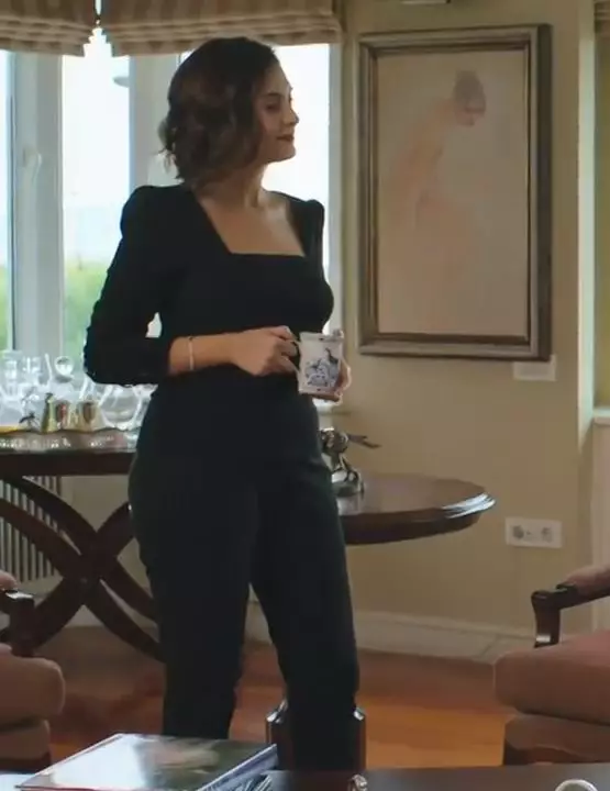 Ufak Tefek Cinayetler 43. Bölüm Kıyafetleri