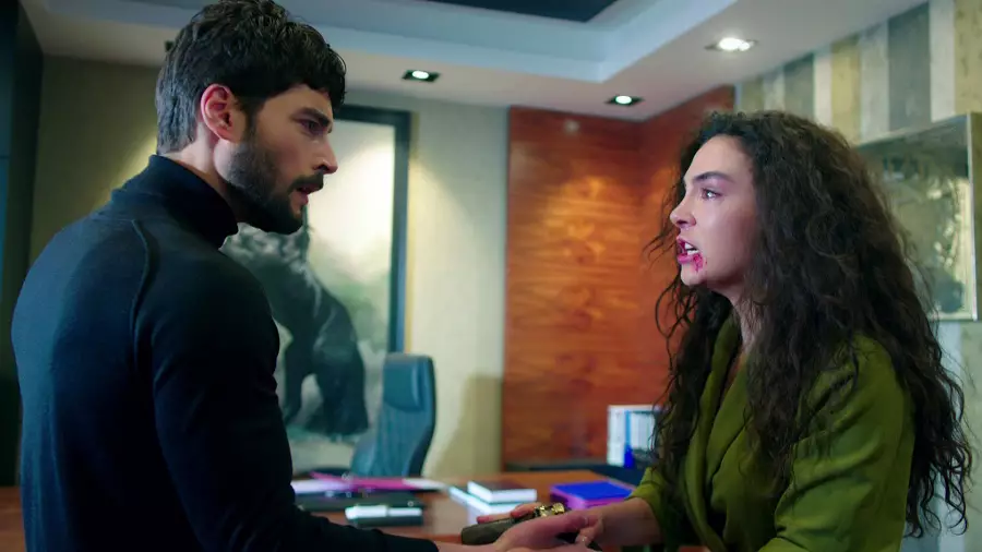 Hercai Dizi Setinde Hırsızlık Şoku!